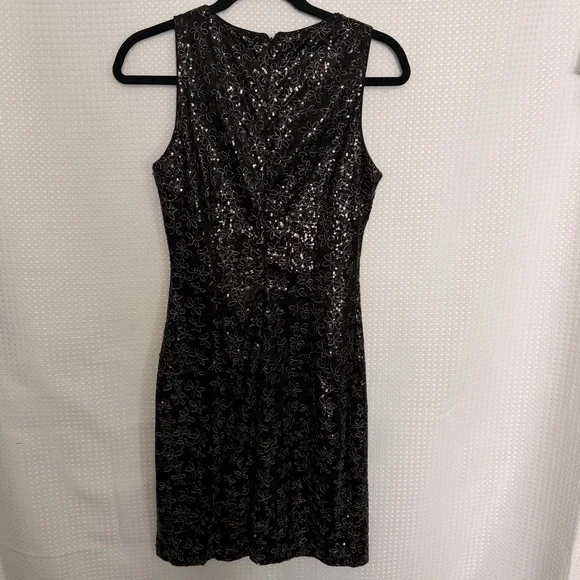Badgley Mischka Black Silver Sequin Floral Lace Cocktail Dress Size 4 Sleeveless - Picture 2 of 10